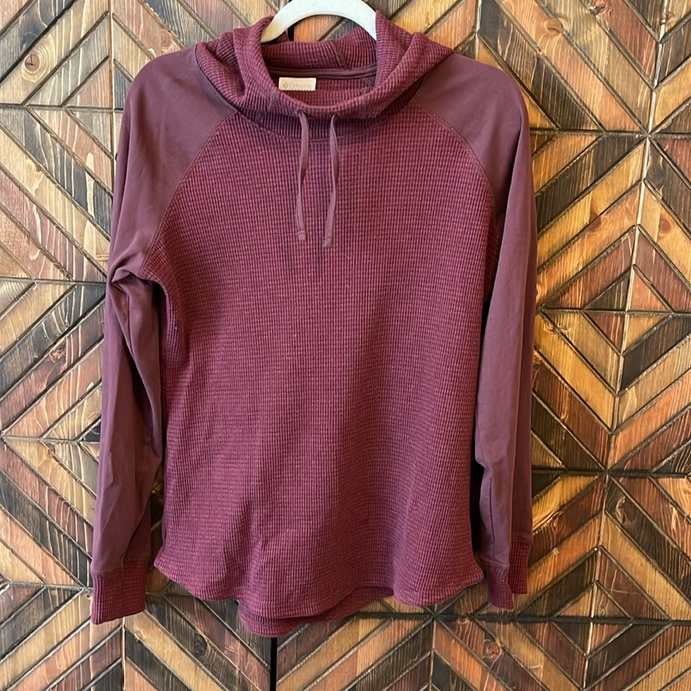 Light weight Columbia hoodie